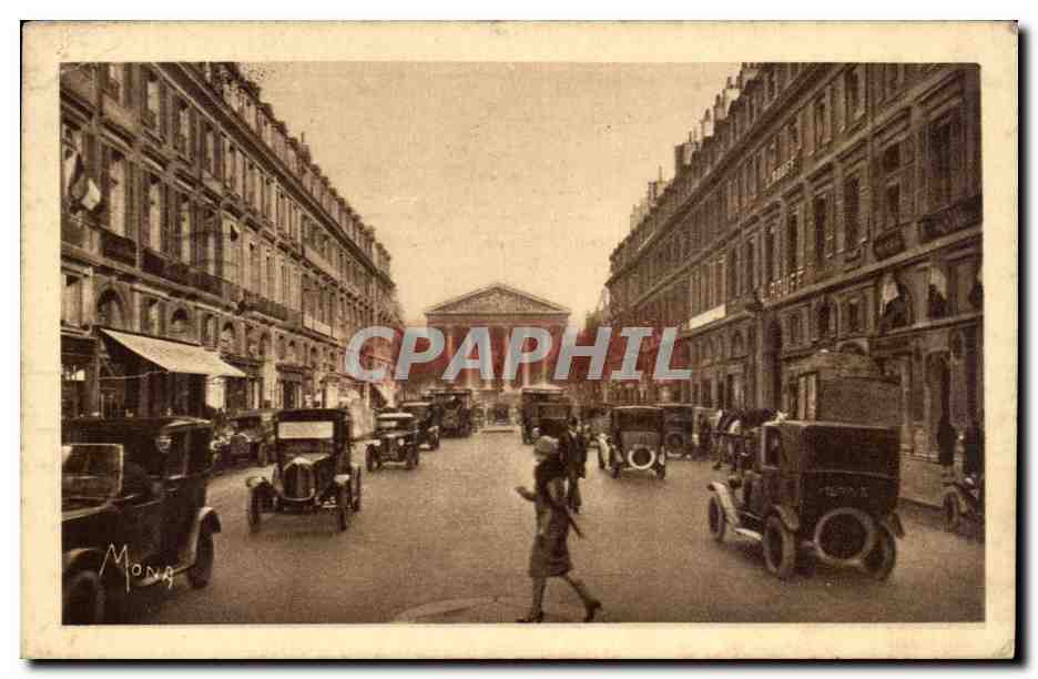 Paris CPA la rue Royale et la Madeleine