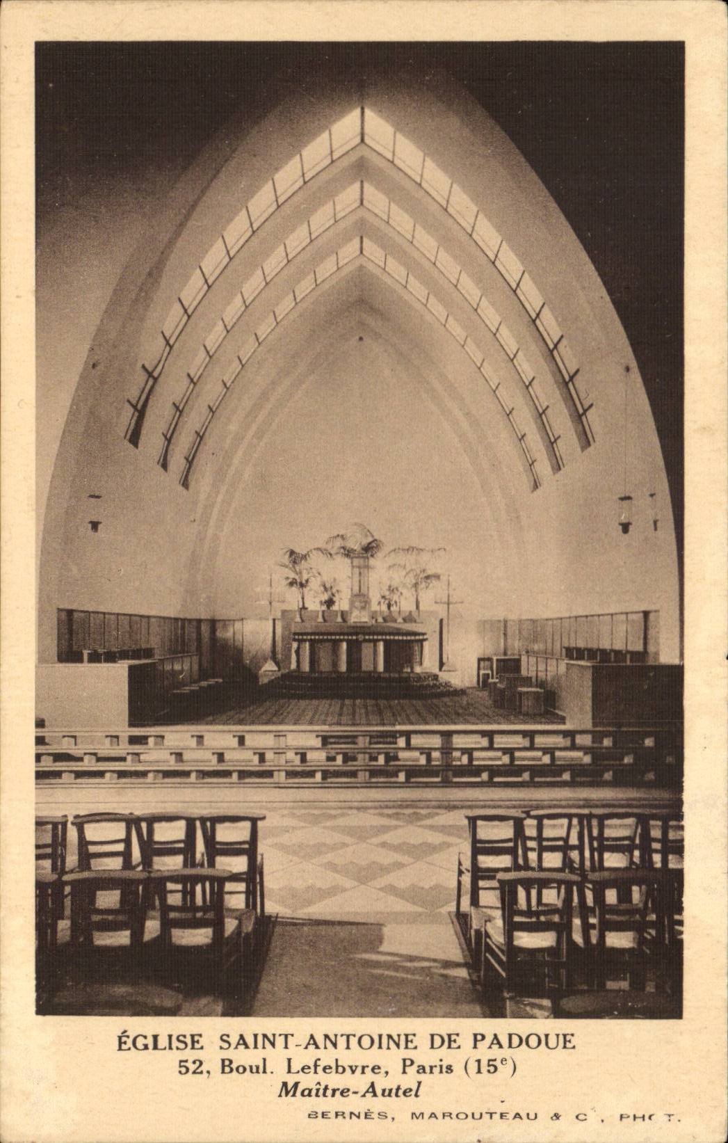 Paris CPA Eglise Saint Antoine de Padoue Boulevard Lefebvre Maitre autel