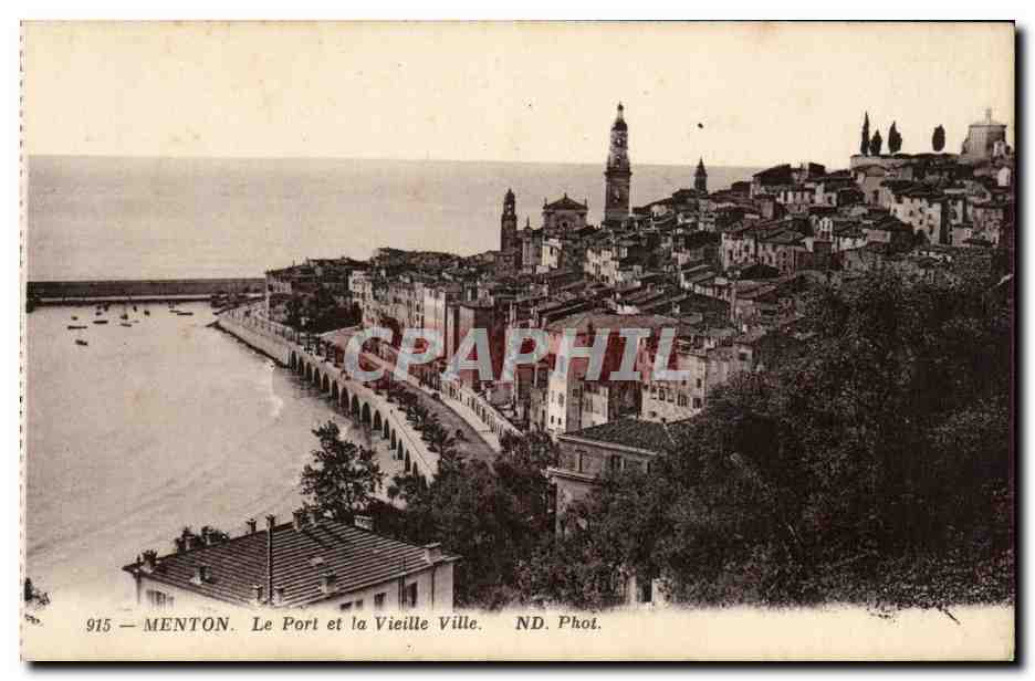 Menton CPA le port et la vieille ville
