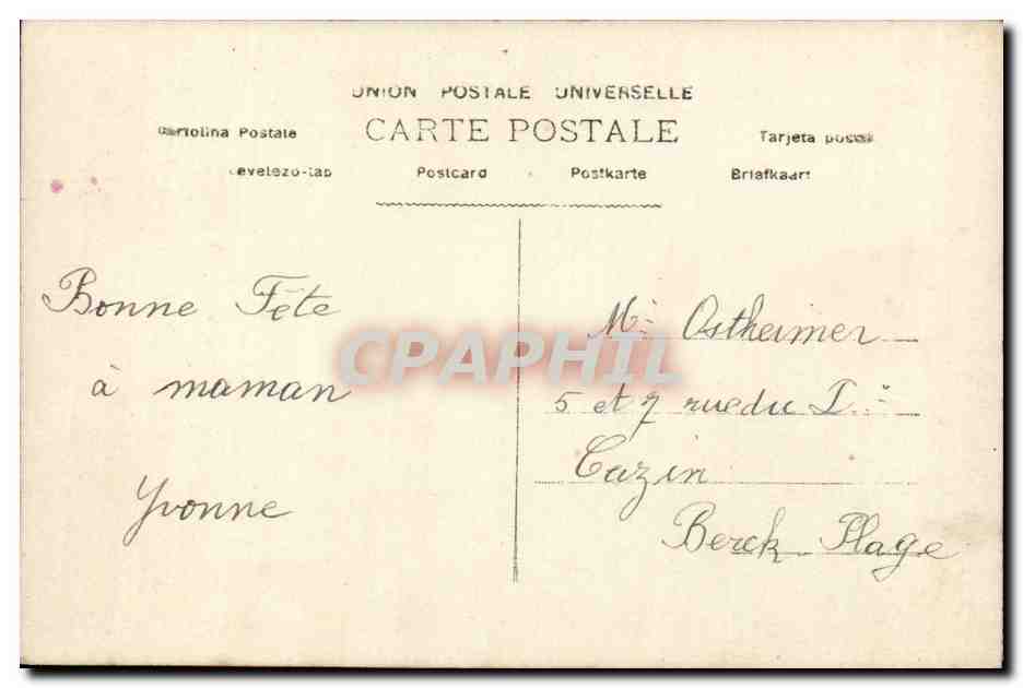 Jeune femme en robe à motifs — tenant un bouquet de roses — éditeur CPAPHIL, n°148 — Reverso