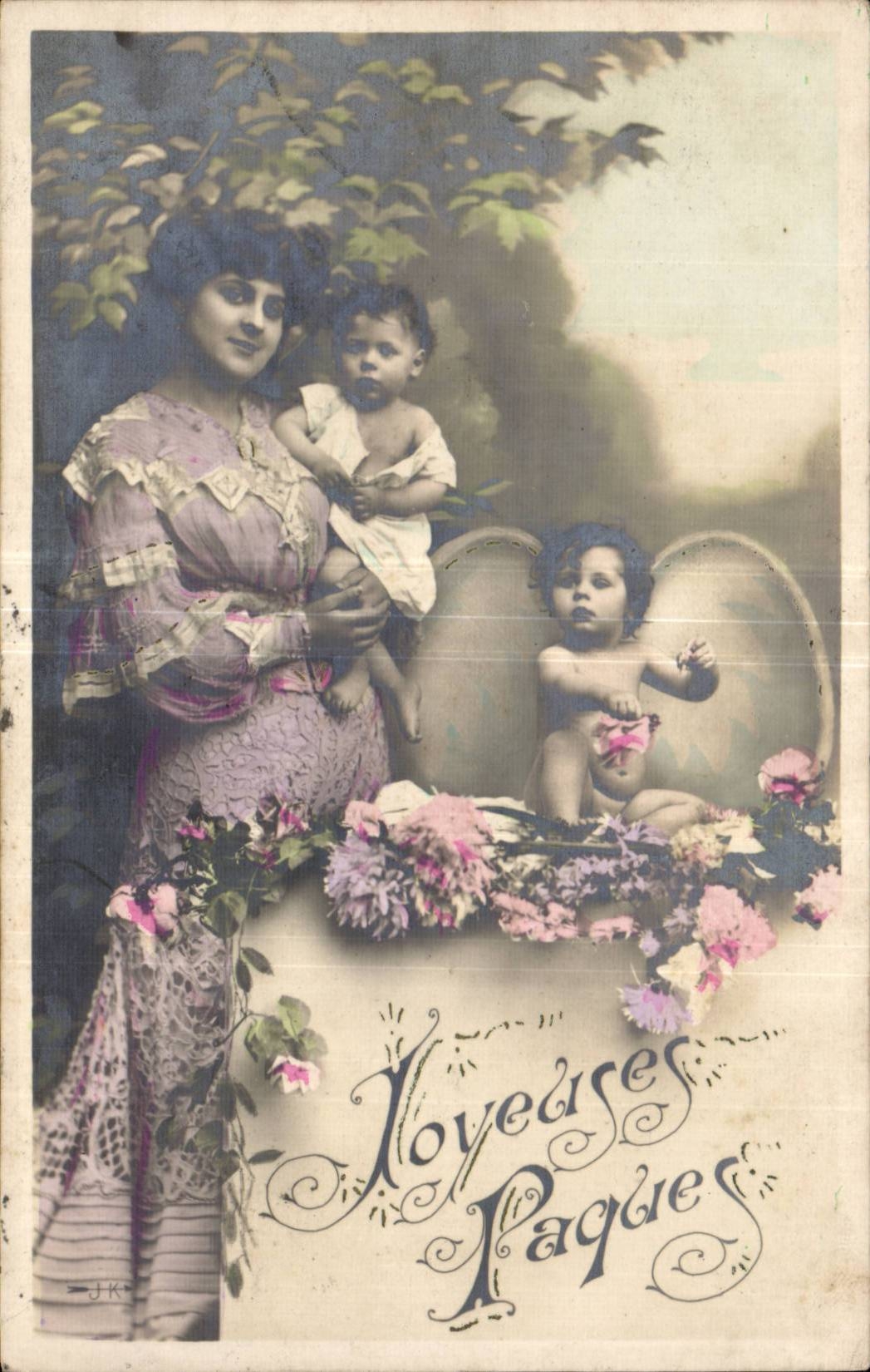 Fantaisie - Femme - bebe - Baby hatched from Easter Egg - Paques - Ostern - - CPA 