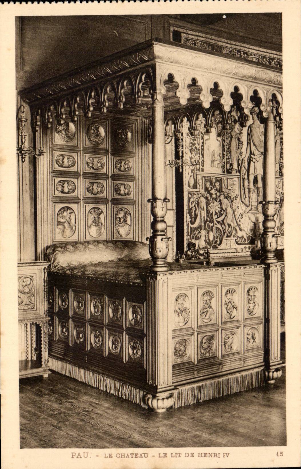 Pau - Le Château - Le Lit de Henri IV — Hélograve Labonche Frères, n° 145