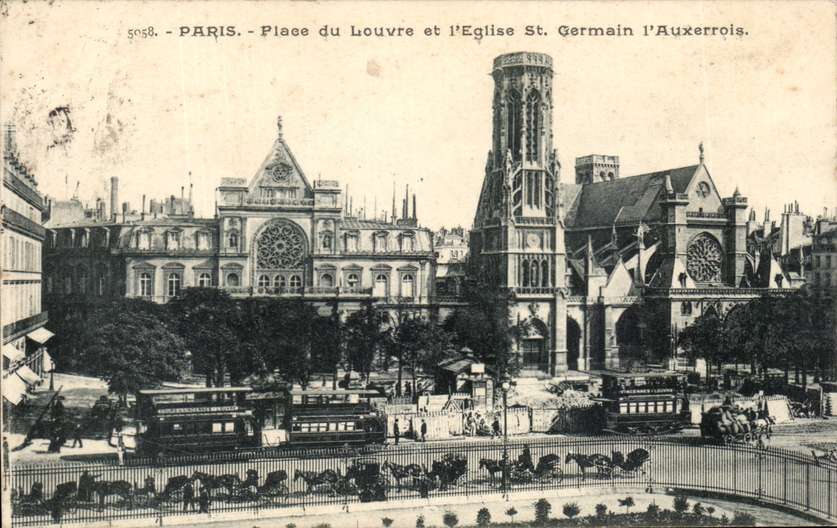 Paris - 1 - Place du Louvre - L'Eglise Saint Germain l'Auxerrois - CPA 