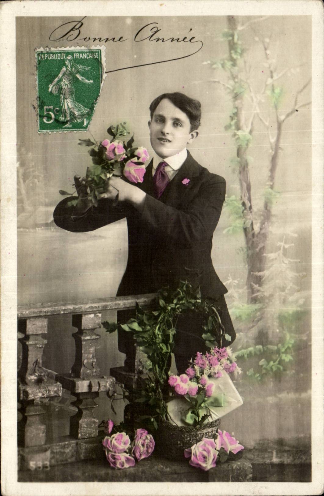 Fantaisie - Homme - Young man with flowers - CPA 
