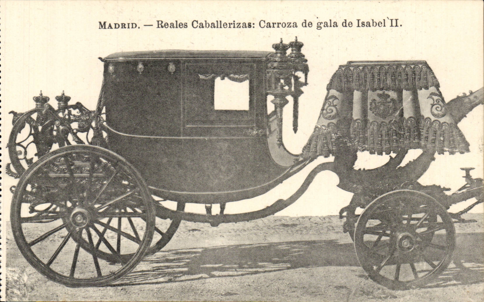 Madrid — Reales Caballerizas: Carroza de gala de Isabel II.