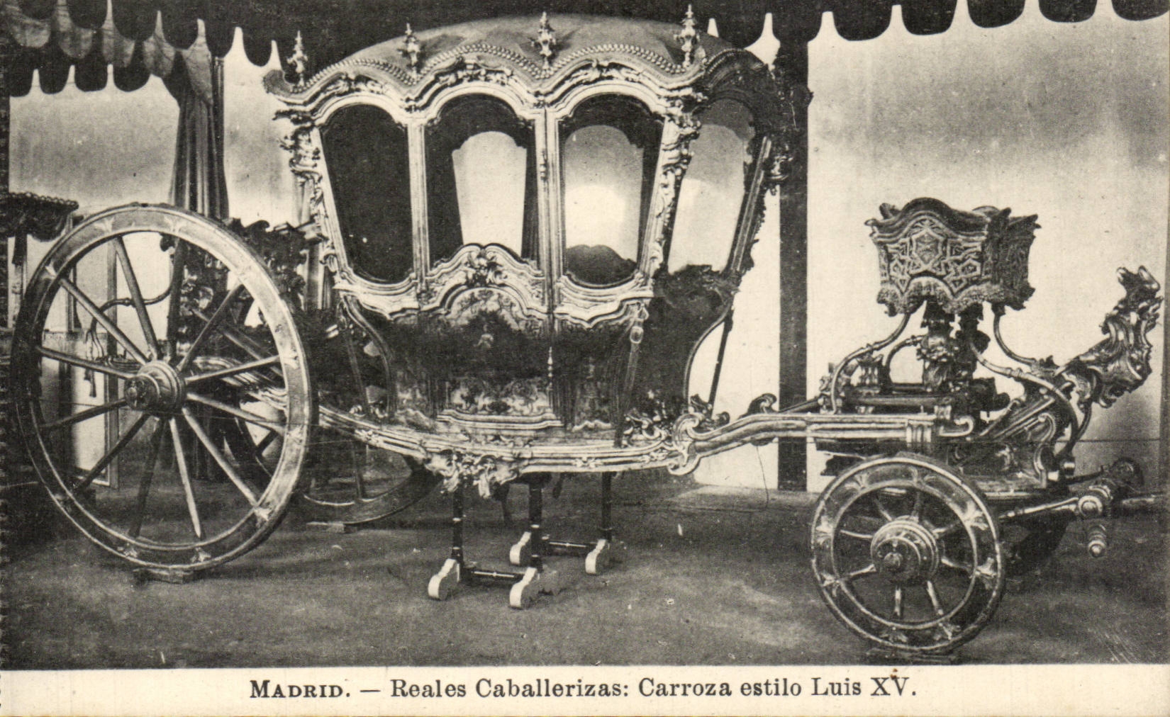 Madrid — Reales Caballerizas: Carroza estilo Luis XV