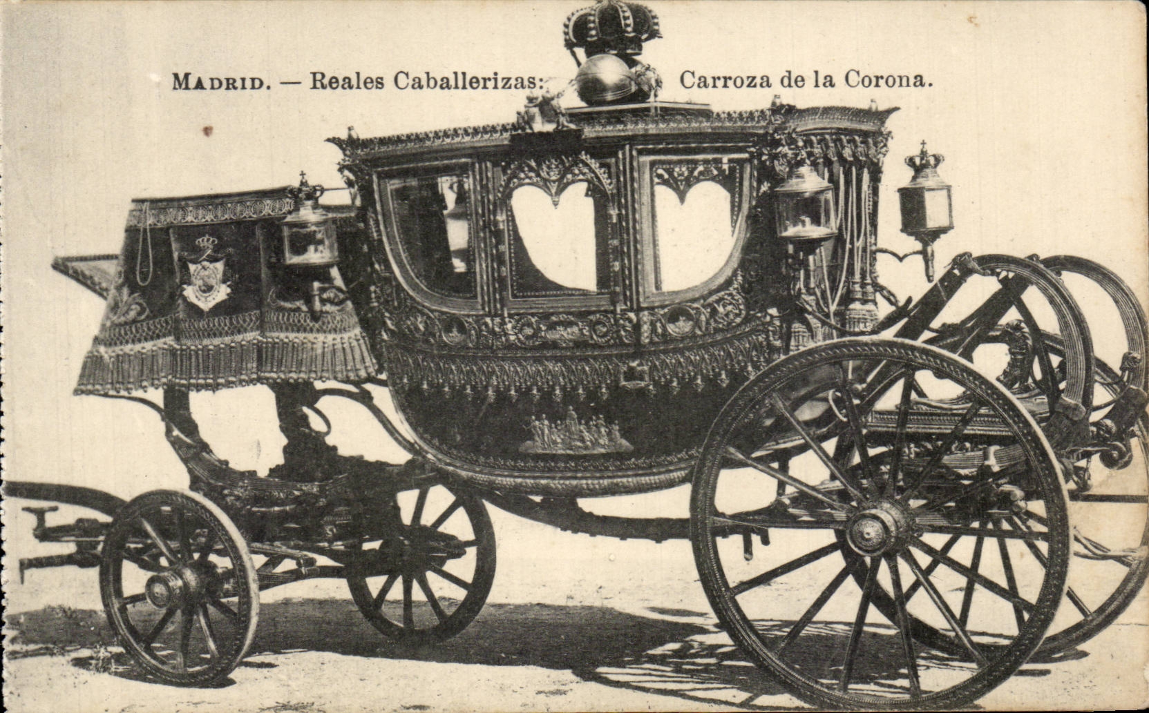 Espana Spain Espana CPA Madrid Reales Caballerizas Carroza de la Corona