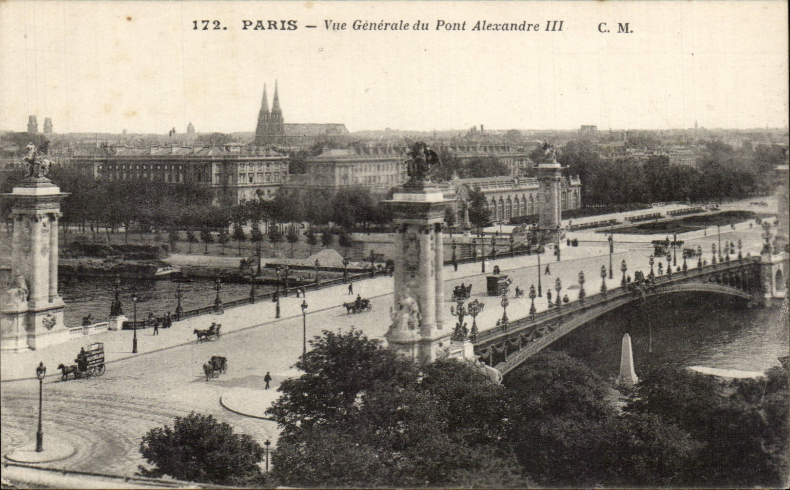 CPA Paris Vue generale du pont Alexandre III