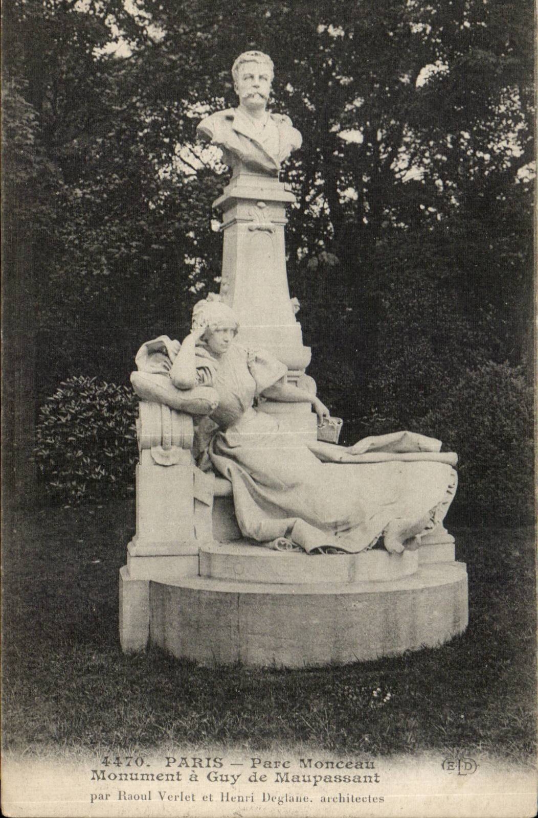 CPA Paris Parc Monceau Monument de Guy de Maupassant