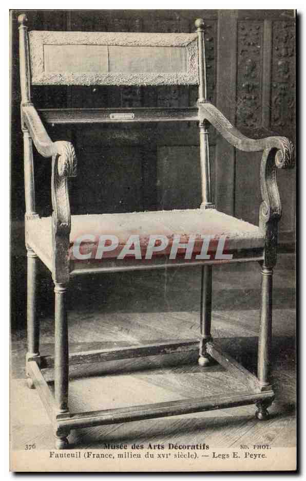 Paris CPA Musee des Arts decoratifs Fauteuil Legs E PEyre