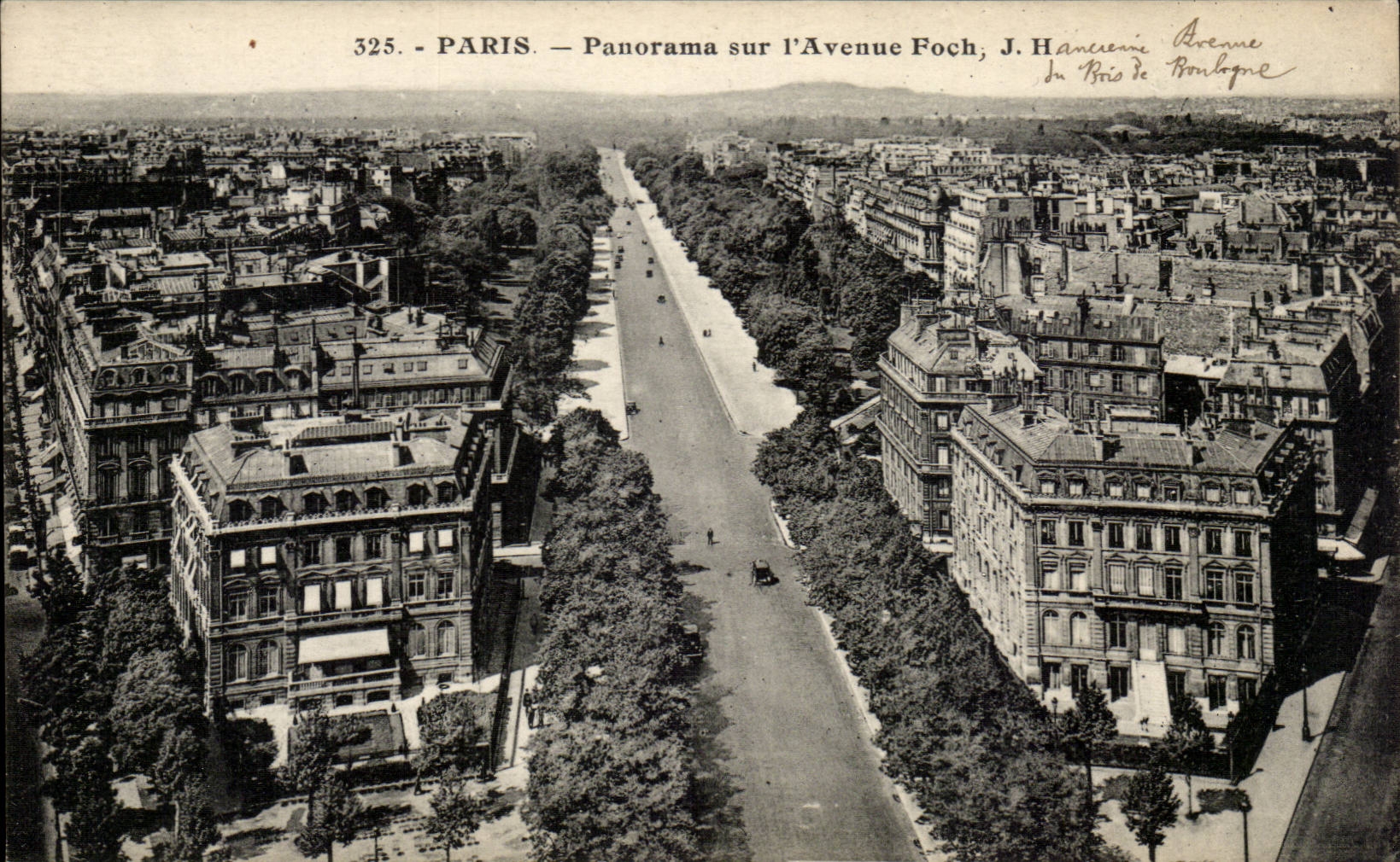 Paris CPA Panorama sur l'avenue Foch