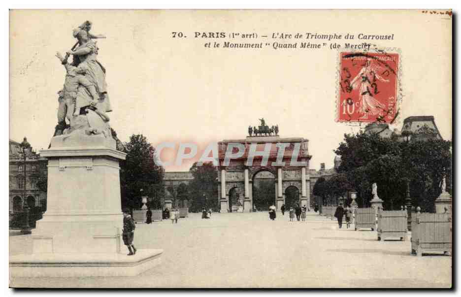 Paris CPA L'arc de triomphe du Carrousel et le monument Quand meme de Mercier