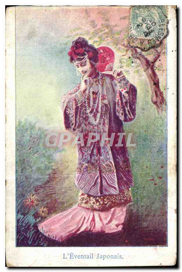 CPA Fantaisie Femme Eventail japonais 