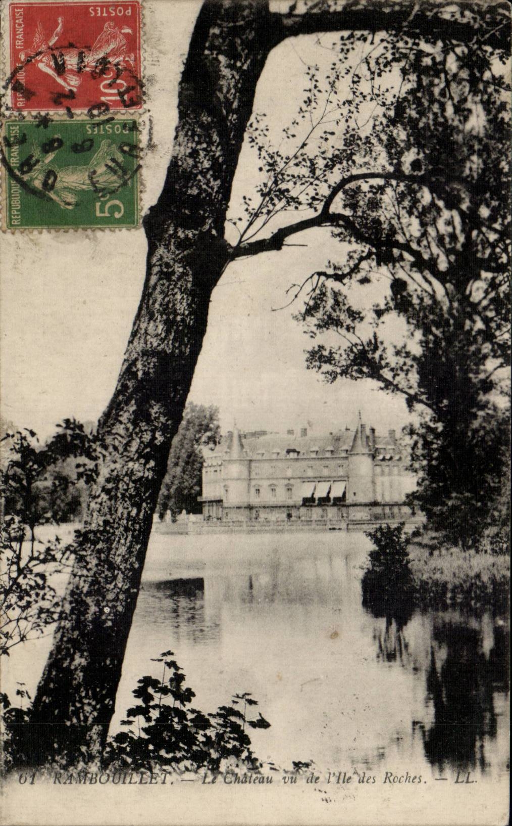 Rambouillet — Le Château vu de l'Île des Roches — LL