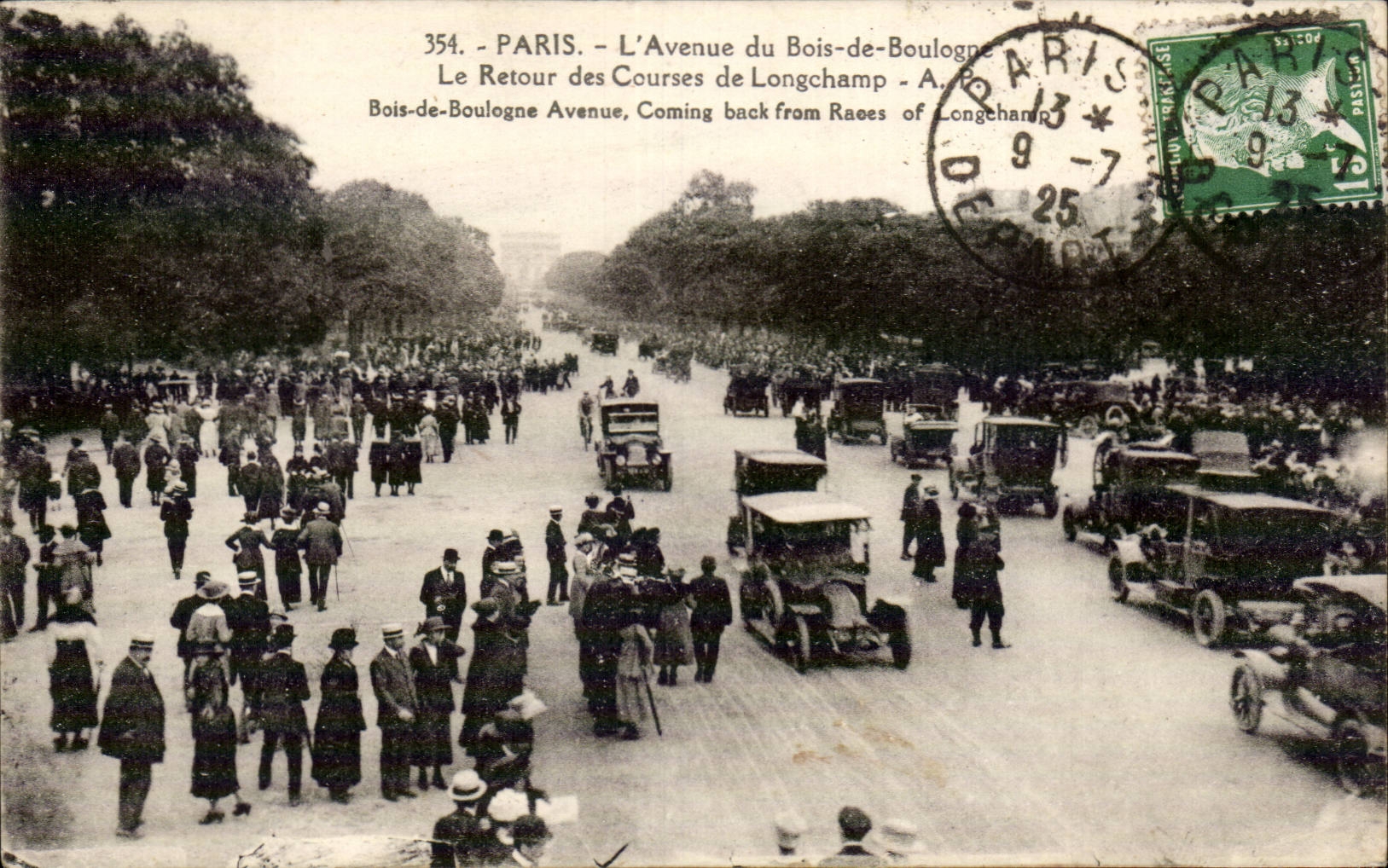 Paris - 16 - L'Avenue du Bois de Boulogne - Le Retour des Courses- de Longchamps CPA 