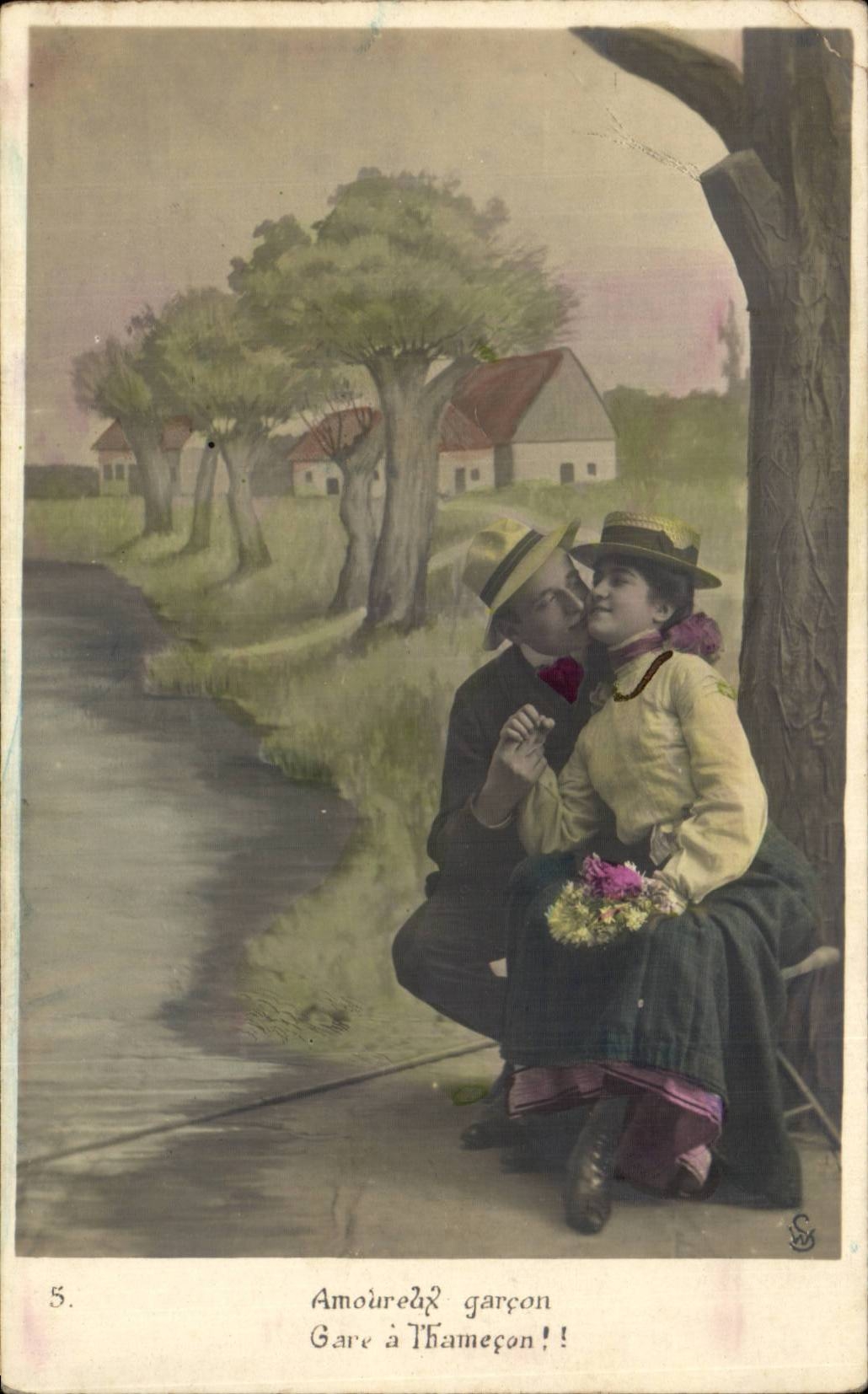 Fantaisie - Couple - Kiss under the trees - CPA 