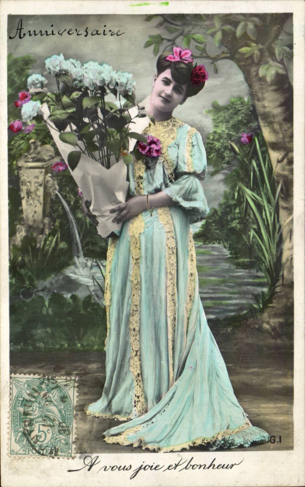 Fantaisie - Femme - Anniversaire - Woman with huge bouquet - CPA 
