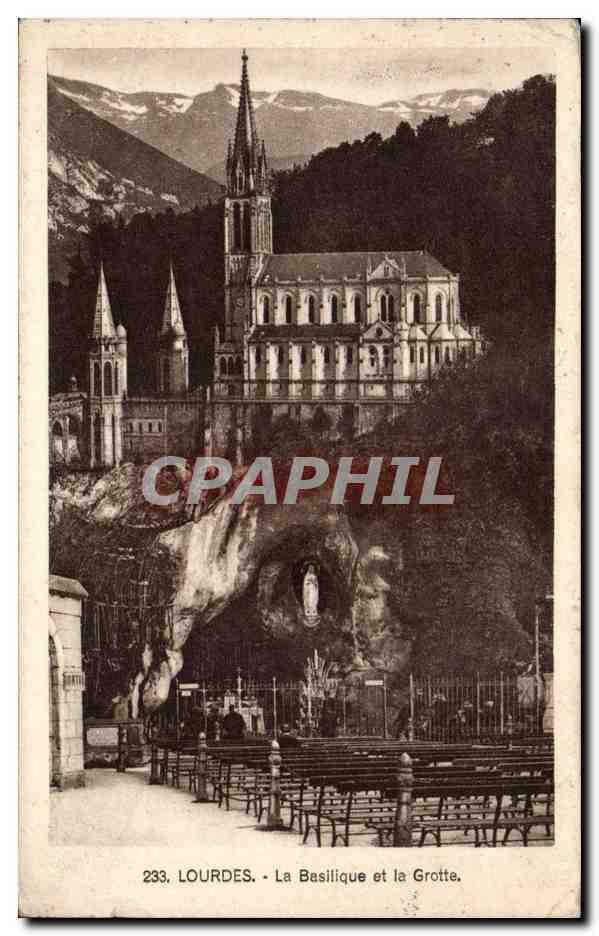 CPA Lourdes Basilique et la grotte
