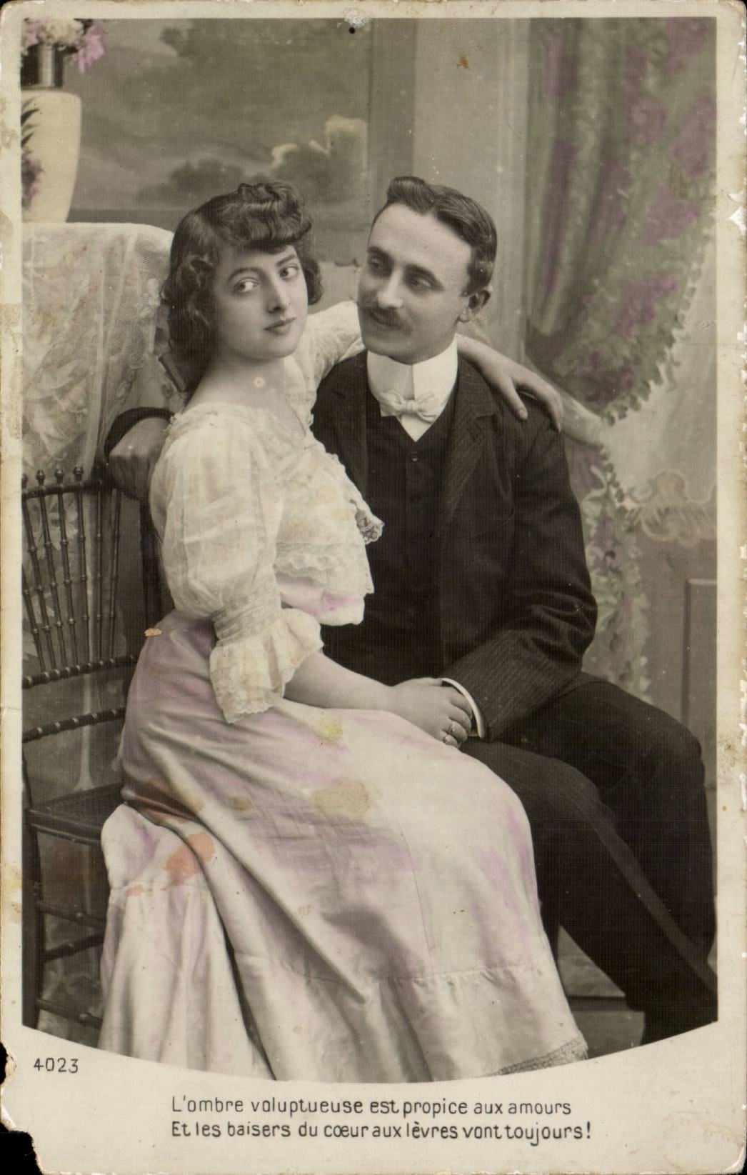CPA FAntaisie Femme