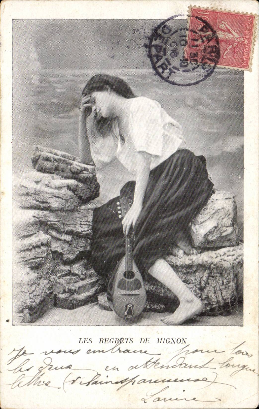 Les regrets de Mignon — scène de femme avec mandoline — éditeur non visible
