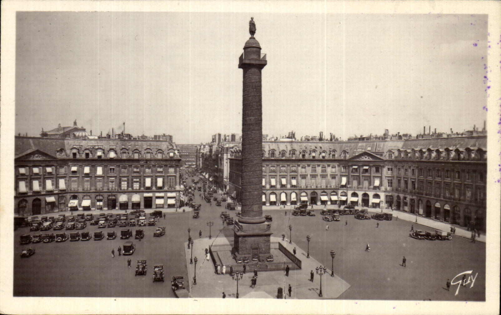 Paris CPM Place Vendome