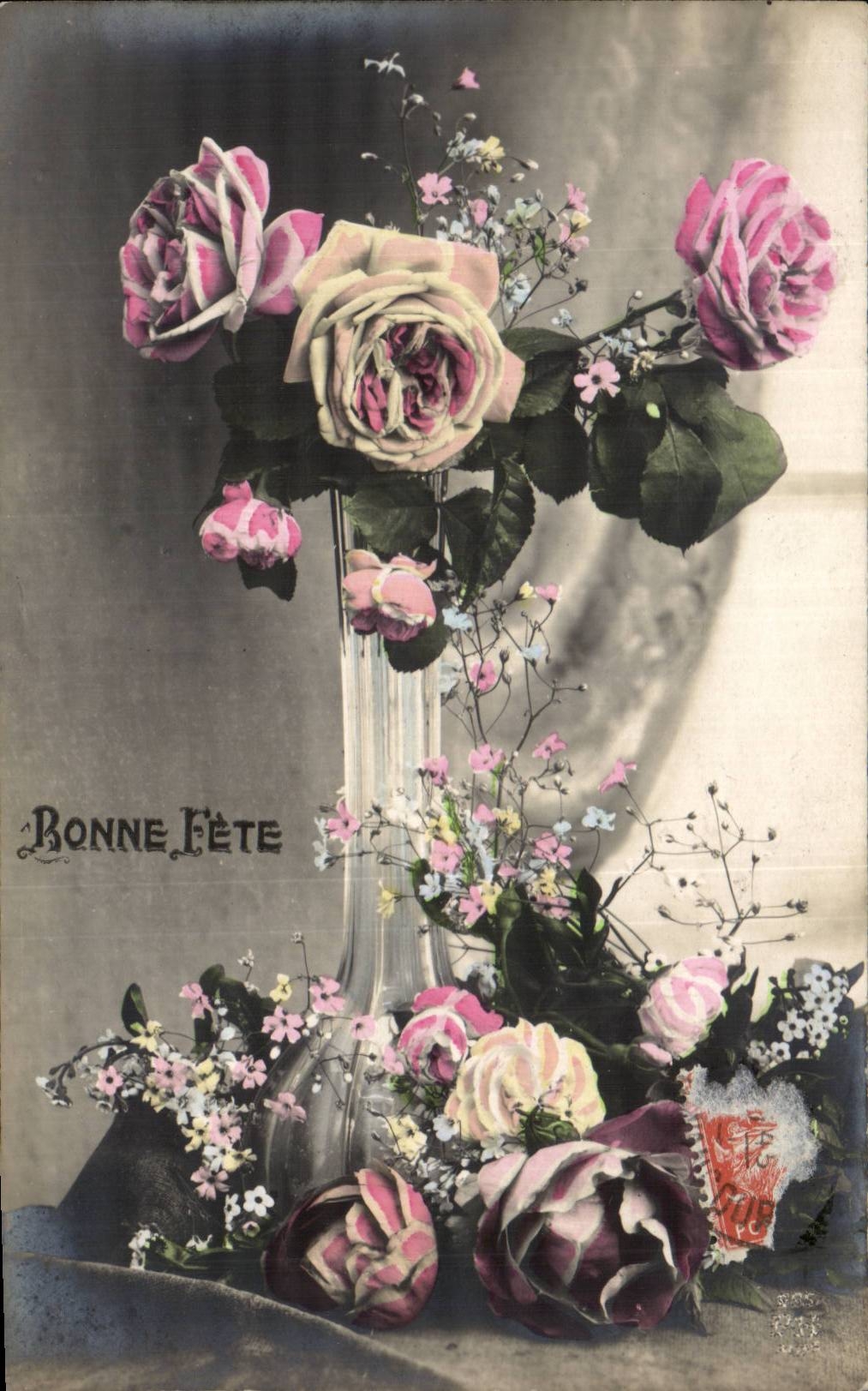 Bouquet de roses — Bonne Fête — éditeur inconnu, n° de série non visible