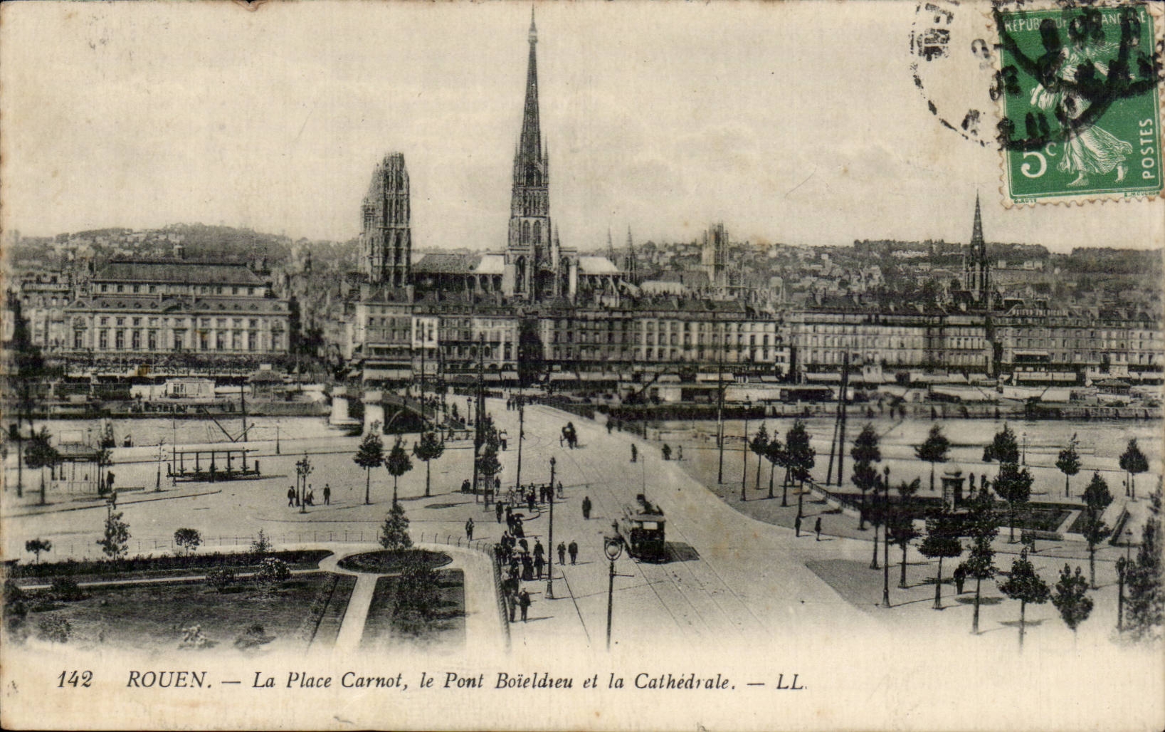 CPA Rouen la place Carnot le pont Boieldieu et la cathedrale