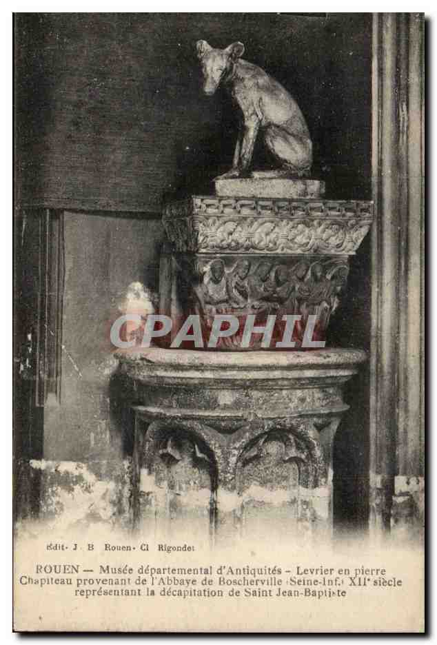 CPA Rouen Musee departemental d'antiquites Levrier en pierre Chapiteau provenant de l'abbaye de Boscherville 