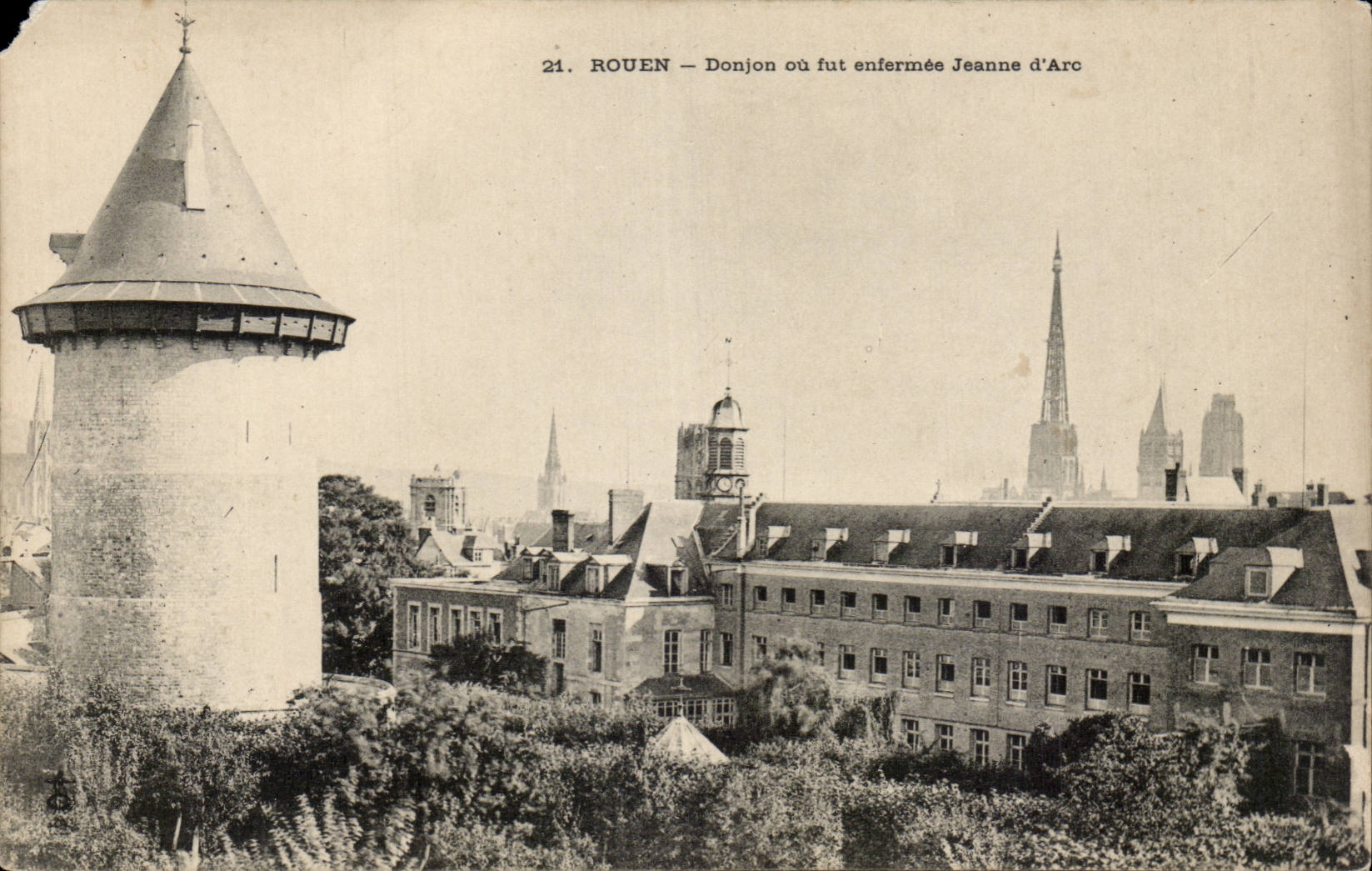 CPA Rouen Donjon ou fut enfermee Jeanne d'Arc