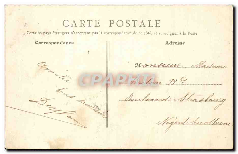 Paris CPA Grand hotel du Louvre vu de la rue de Rivoli — Verso