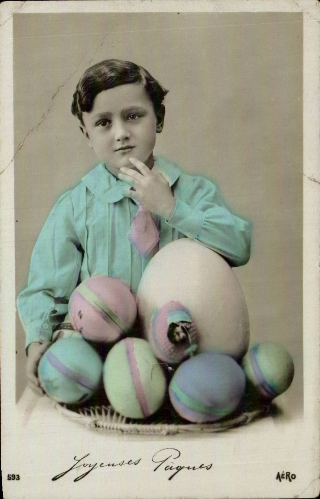 CPA Fantaisie Enfant Easter Joyeuses Paques