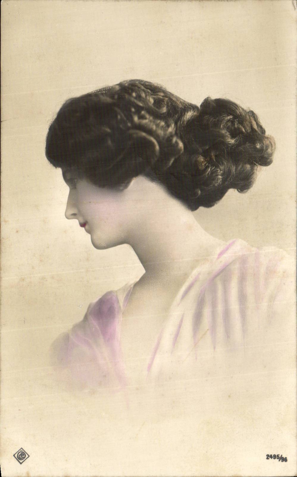 Fantaisie - Femme - Profile - Amazing hairdo - CPA 