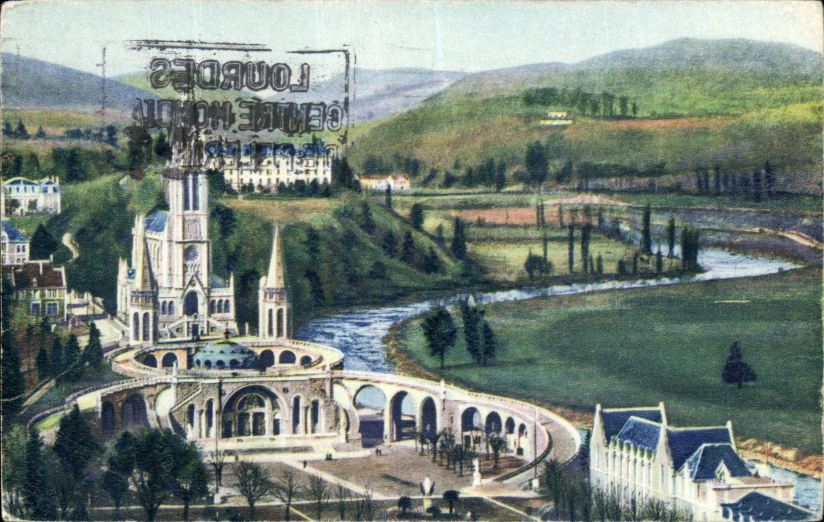 Lourdes - La Basilique - Le Chateau Fort - CPA 