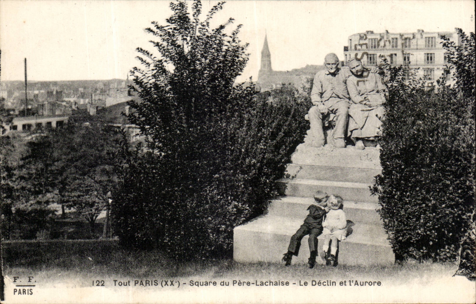 Paris - 20 - Square du Pere Lachaise - Le Declin et l'Aurore - enfants - charming card - CPA 