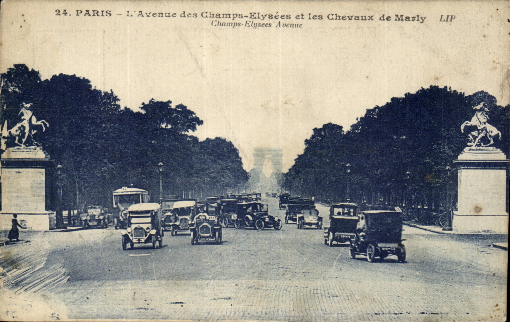 Paris - 8 - L'Avenue des Champs Elysees - Chevaux de Marly - CPA 