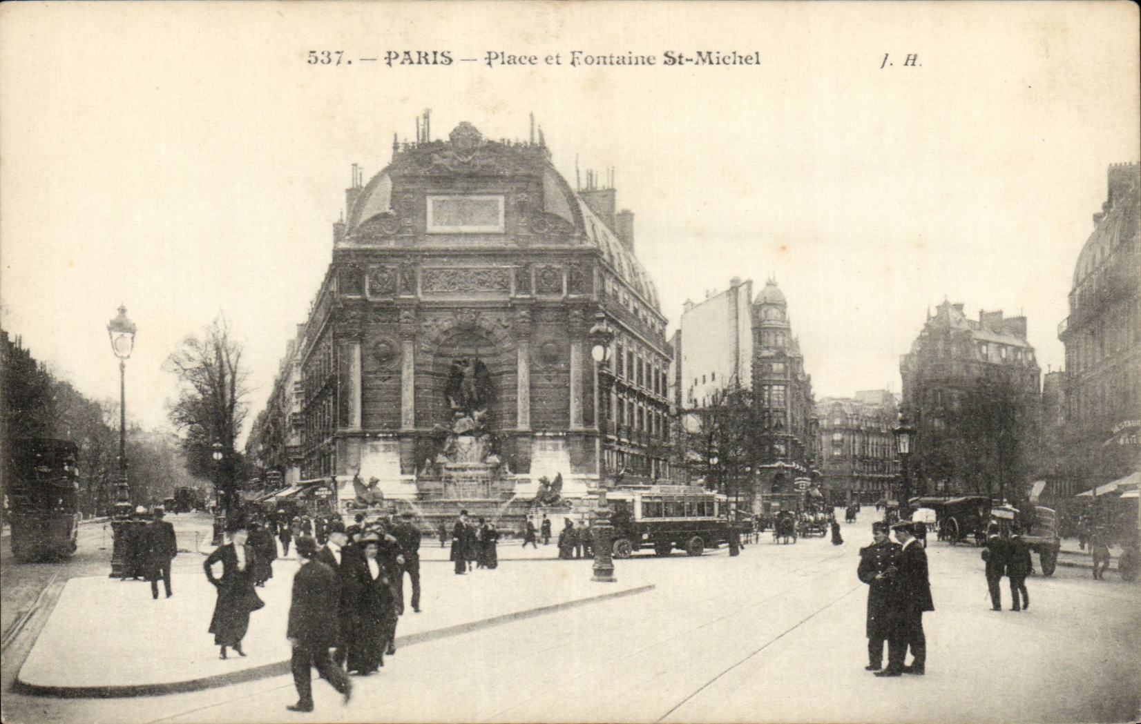Paris - 4 - Place et Fontaine St Michel - CPA 