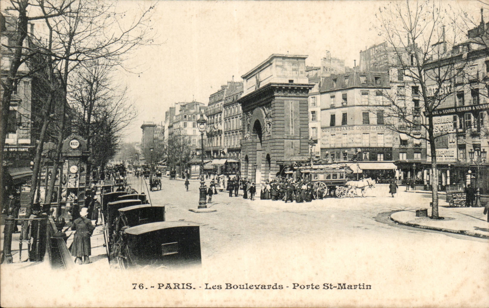 Paris - 10 - Les Boulevards - Porte Saint Martin - CPA 