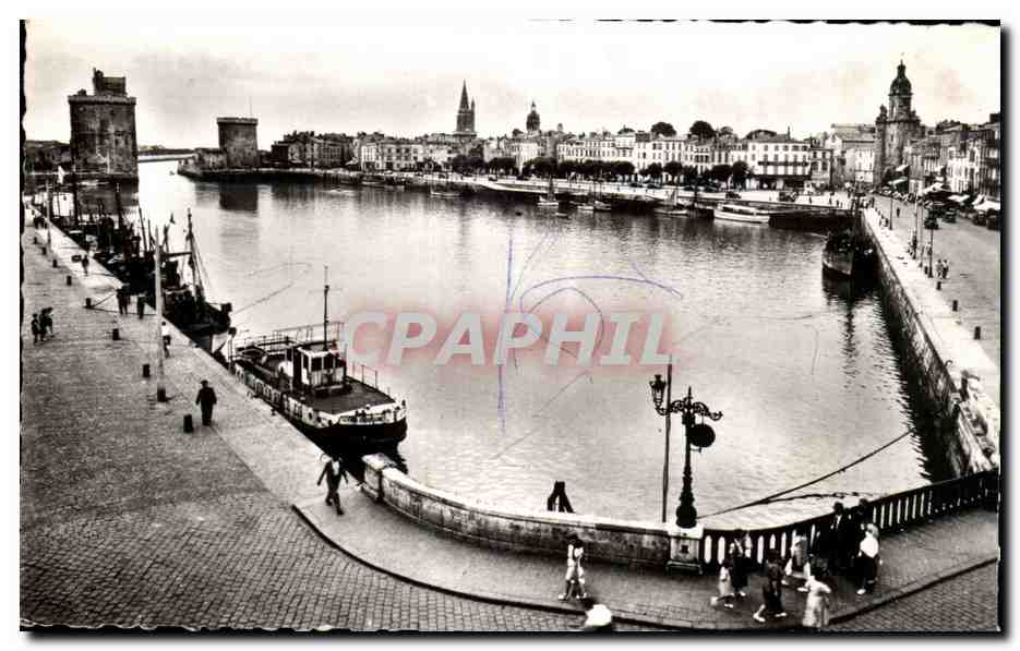 La Rochelle - Vue du Port - CPA 