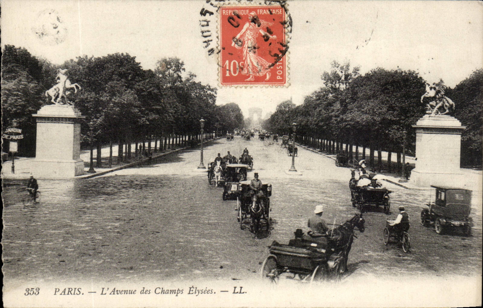 Paris - 8 - L'Avenue des Champs Elysees - CPA 