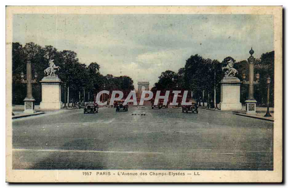 Paris - 8 - L'Avenue des Champs Elysees - CPA 