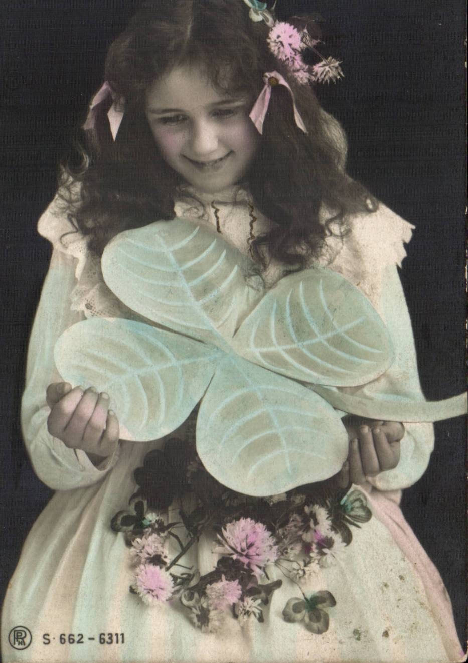 Fantaisie - Enfant - Little girl with cute pigtails - CPA 
