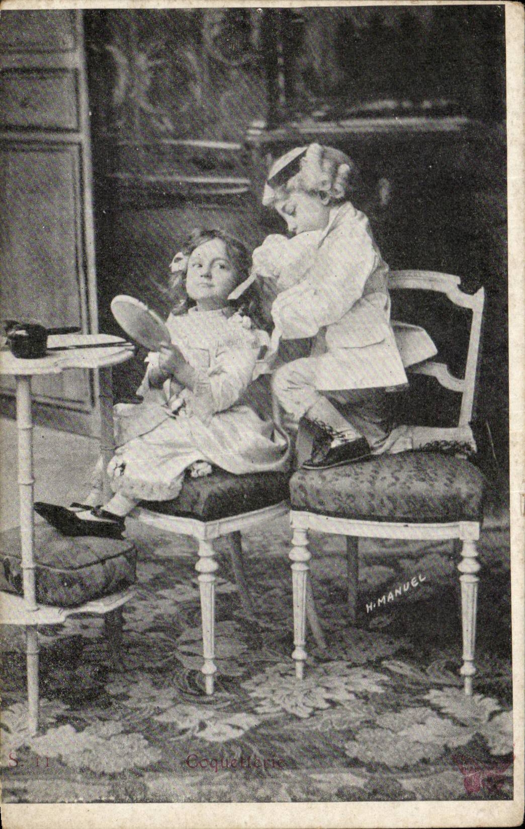 Fantaisie - Enfants - La Toilette - elegant clothing - CPA 