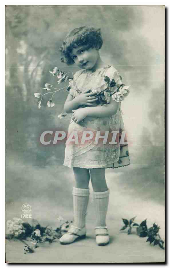Fantaisie - Enfant - lSweet child with sprig of greenery - CPA 