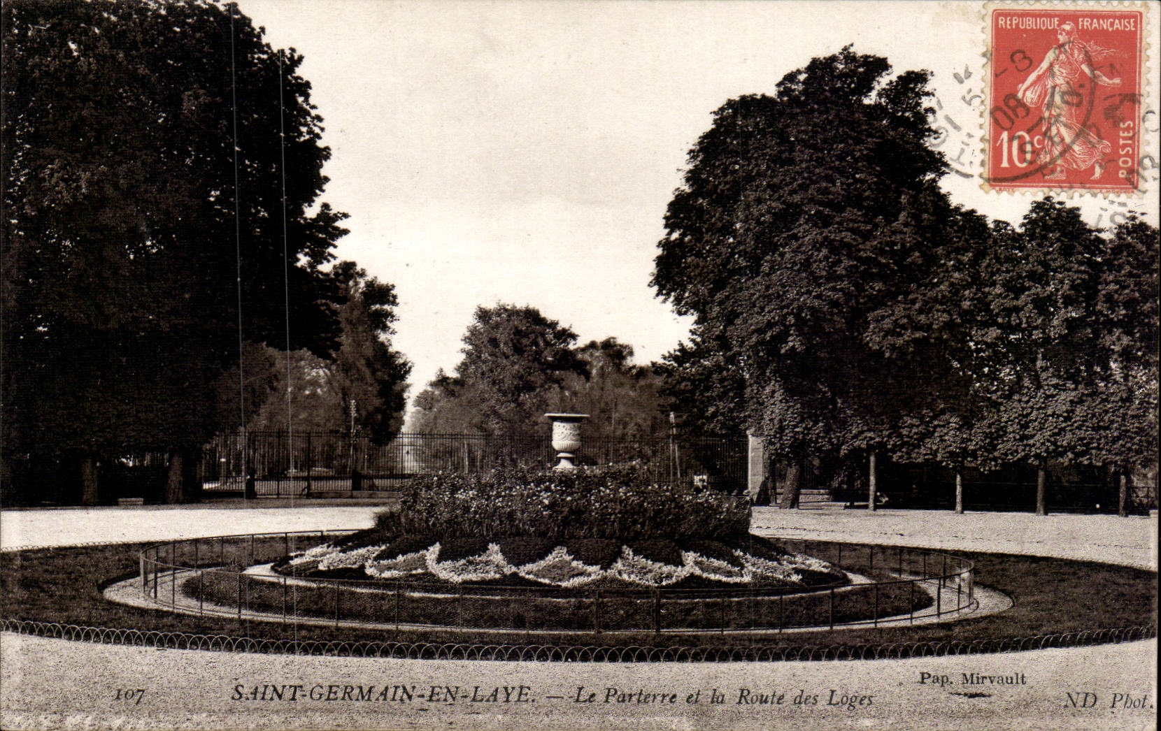 Saint-Germain-en-Laye — Der Parterre und die Route des Loges — Pap. Mirvault