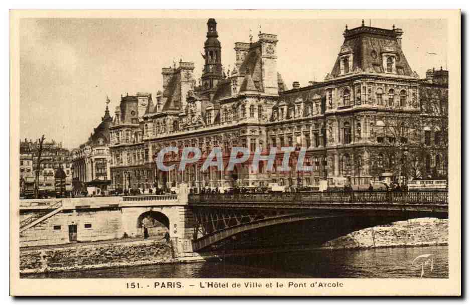 CPA Paris Hotel de ville et le pont d'Arcole