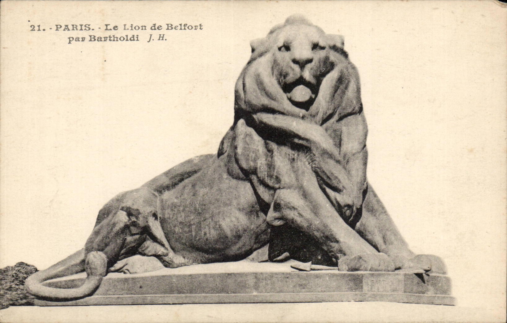 CPA Paris Le lion de Belfort Bartholdi