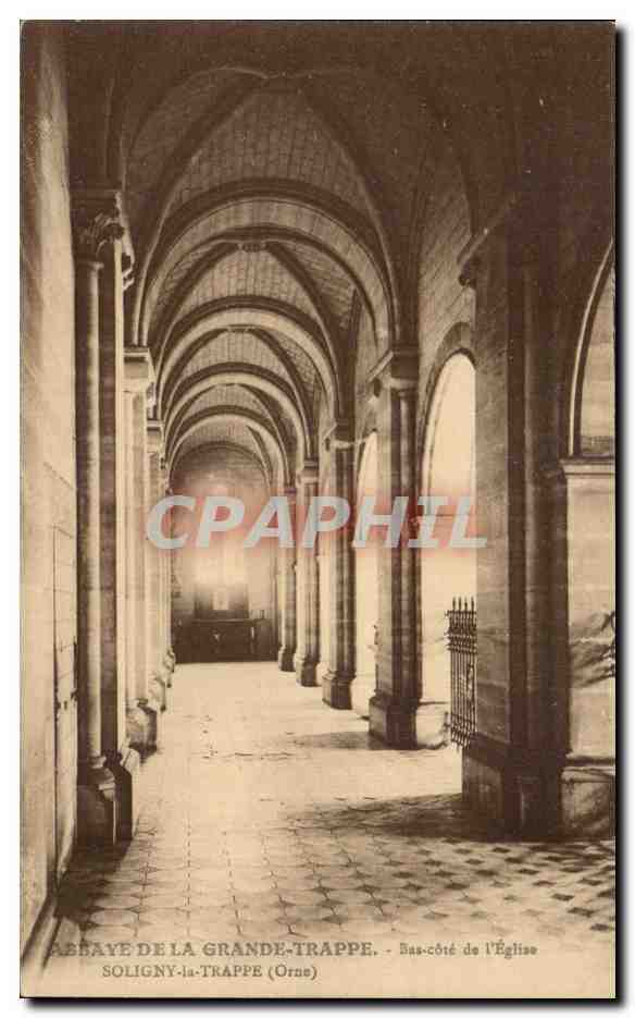 Abbaye de la Grande-Trappe — Bas-côté de l'Église — Soligny-la-Trappe (Orne)