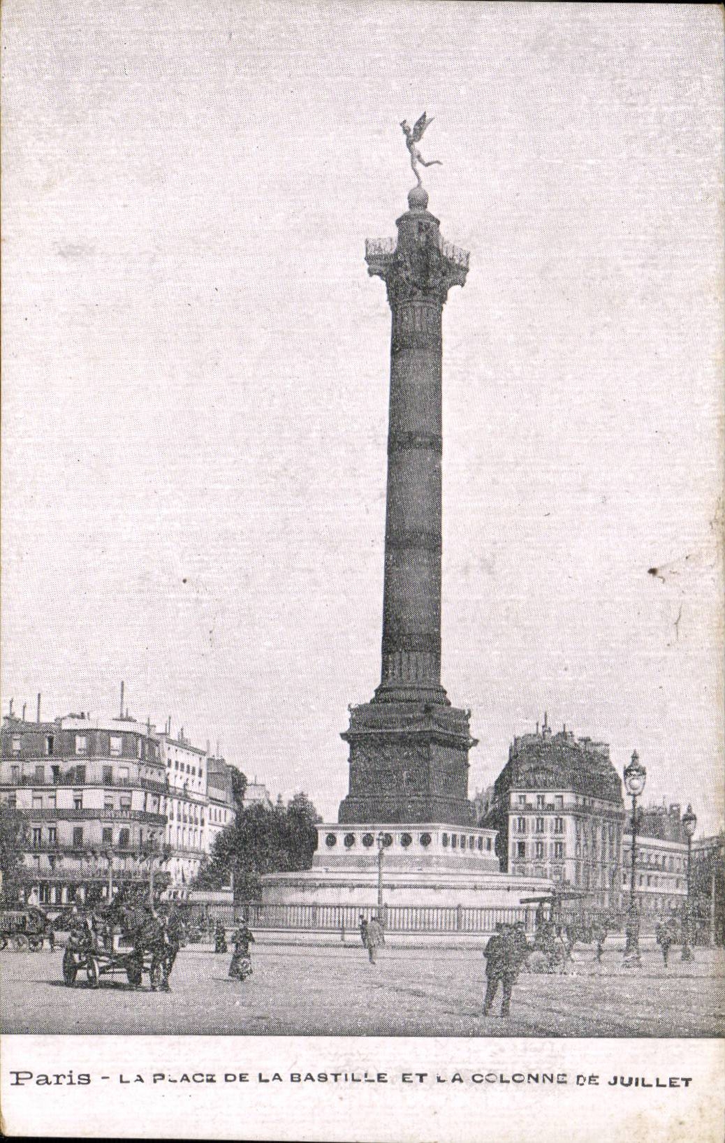CPA Paris Place de la Bastille et la colonne de Juillet