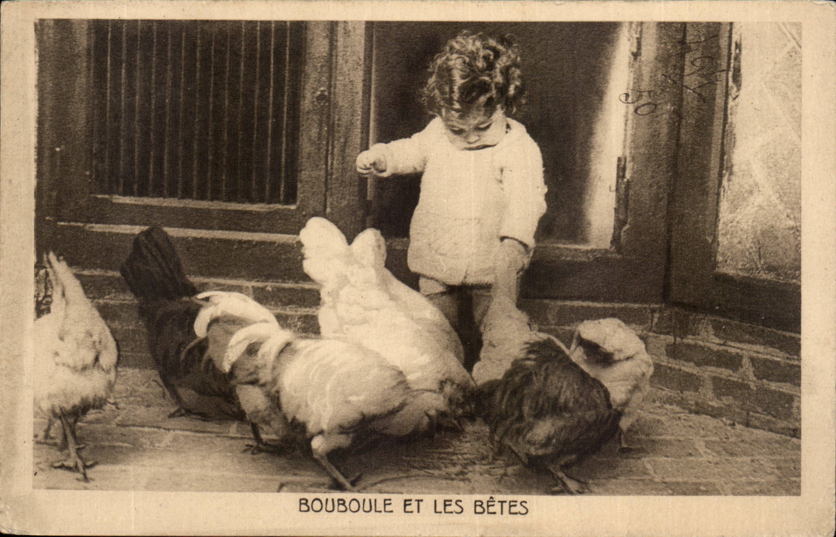 CPA Fantaisie Enfant Bouboule et les betes Poules