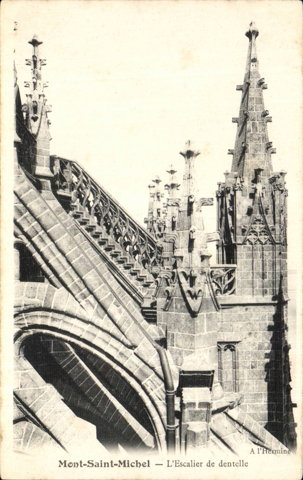 CPA Mont Saint Michel Escalier de dentelle